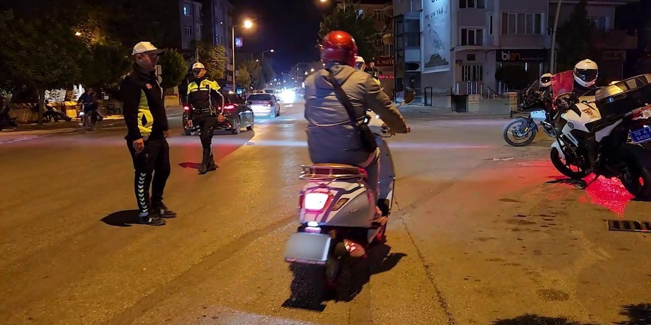 Karaman’da Motosiklet Denetimlerinde 387 Sürücüye Ceza Yazıldı