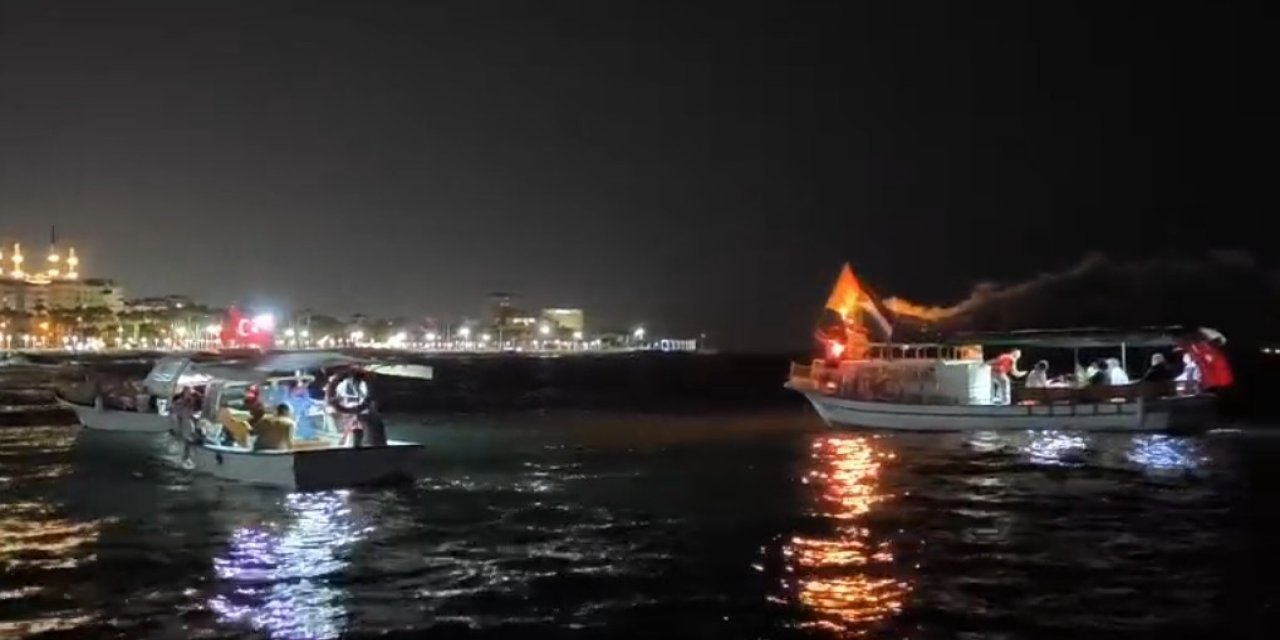 İsrail’in Küresel Sumud Filosuna Saldırısı Mersin’de Protesto Edildi