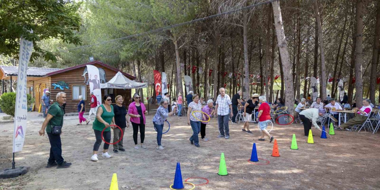 Mersin’de Dünya Yaşlılar Gününe Özel Etkinlikler