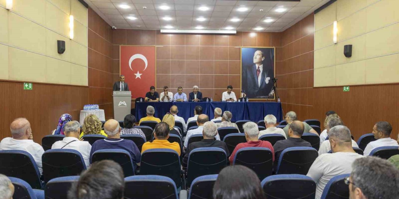 Mersin’de Muhtarlarla İstişare Toplantısı Düzenlendi