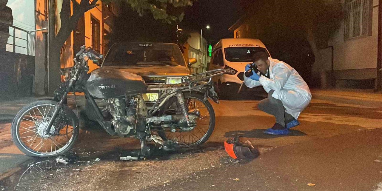 Karaman’da Bir Kişi İddia Üzerine Motosikletini Yaktı