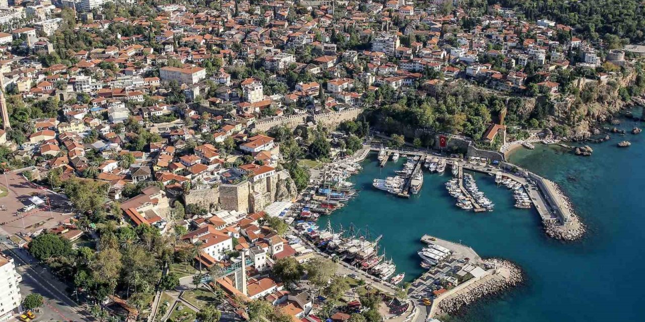 Tarihi Kaleiçi Sokakları Spora Açılıyor