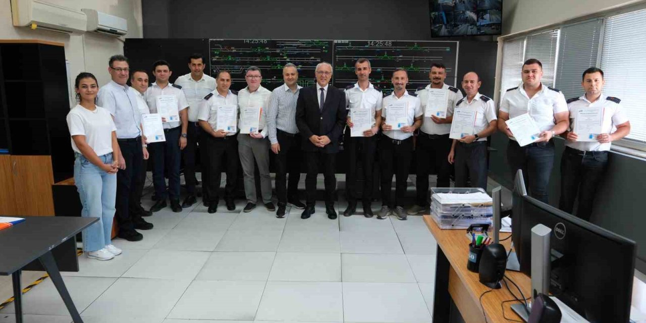 Antalya Raylı Sistem Kontrolörleri Uluslararası Sertifika Aldı