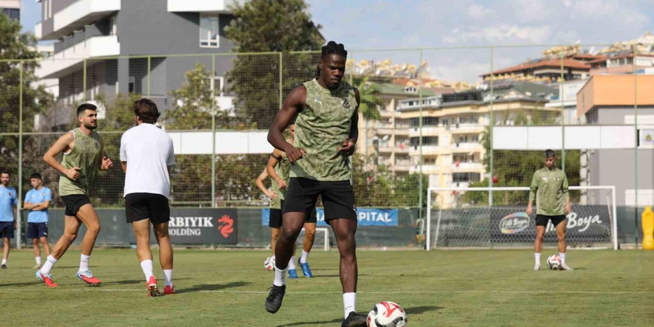 Alanyaspor, Gençlerbirliği Maçı Hazırlıklarını Tamamladı