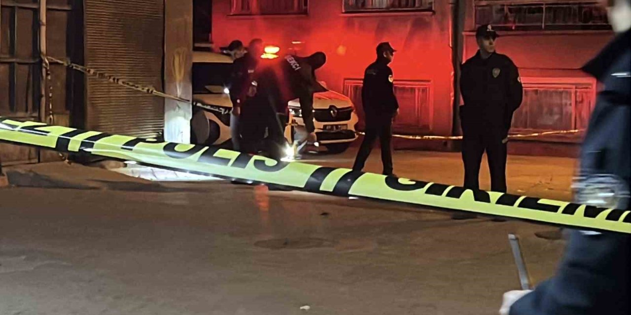 Yan Bakma Kavgasında 5 Yaşındaki Çocuk Hayatını Kaybetti