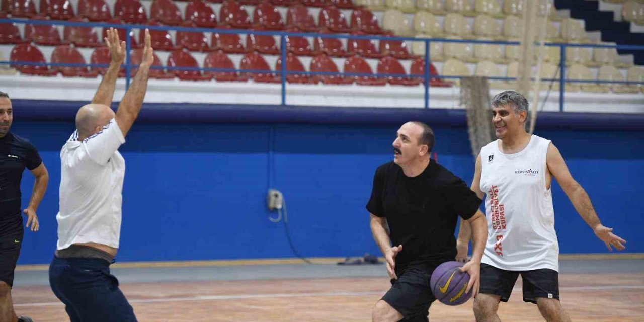 Yeni Tesiste İlk Maç Başkan Kotan’dan