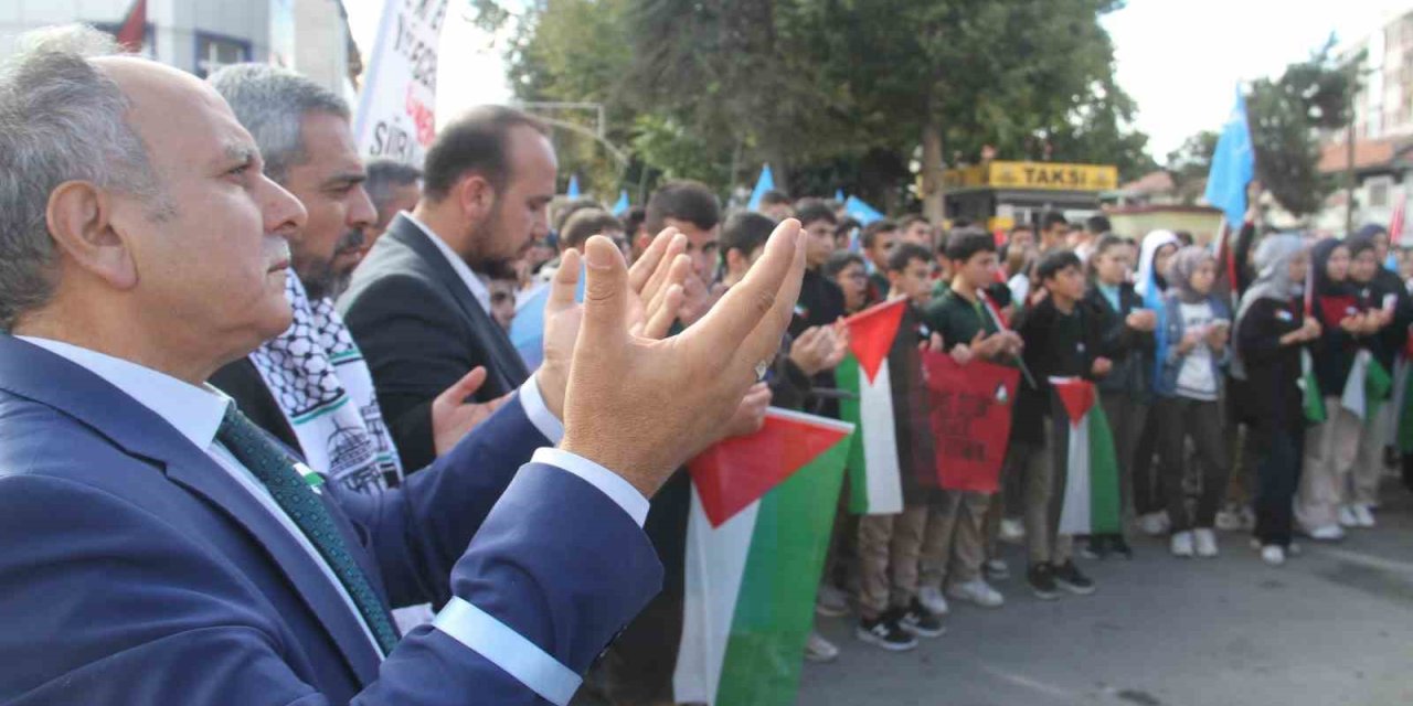 Beyşehir’de Öğrenciler "soykırıma Dur" Dedi