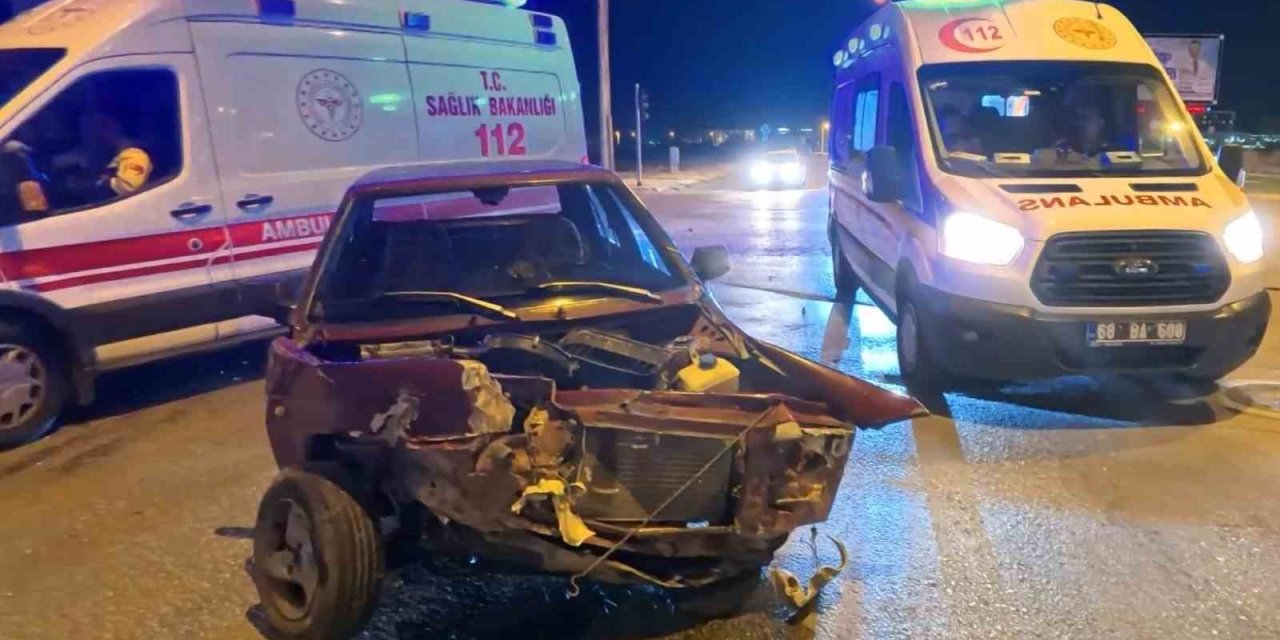 Aksaray’da Alkollü Sürücü Kazaya Sebep Oldu: 2 Yaralı