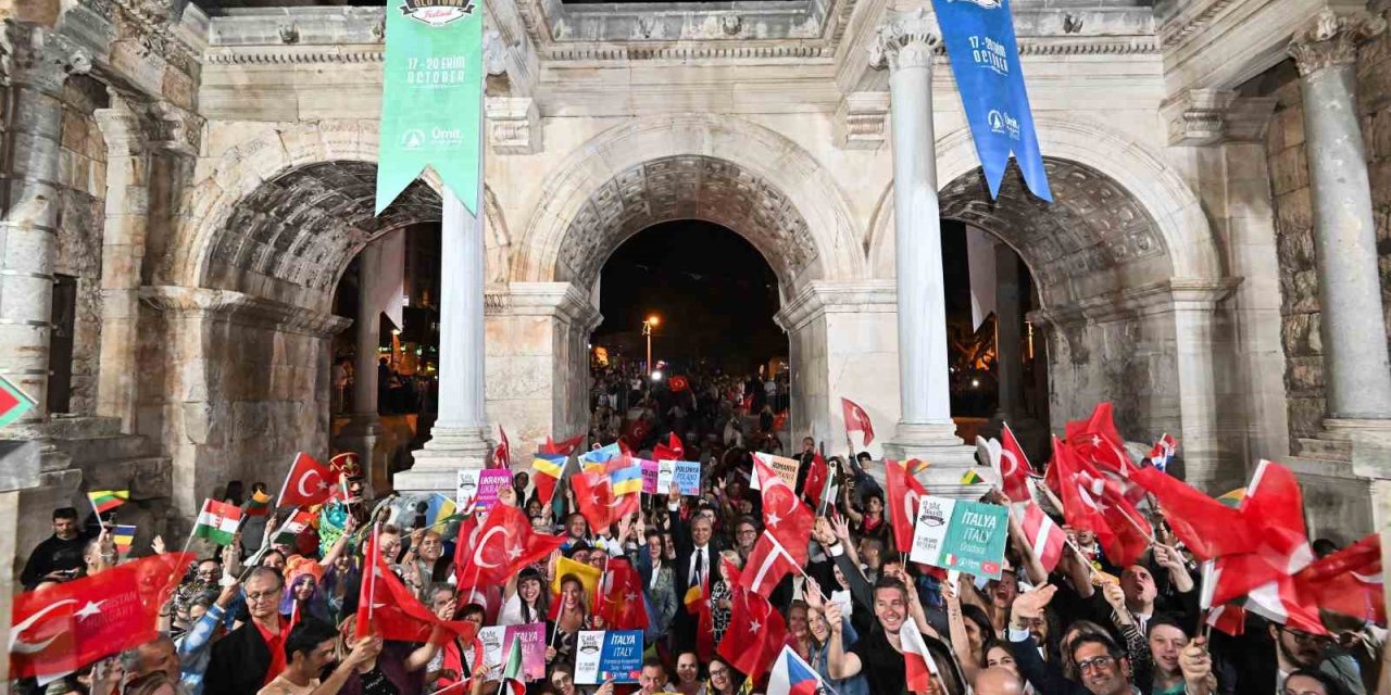 Kaleiçi Old Town Festivali 21 Ülkeden 26 Şehrin Heyetlerini Ağırlayacak