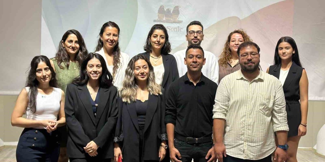 Mezun Şefler, Sektör Tecrübelerini Öğrencilerle Paylaştı