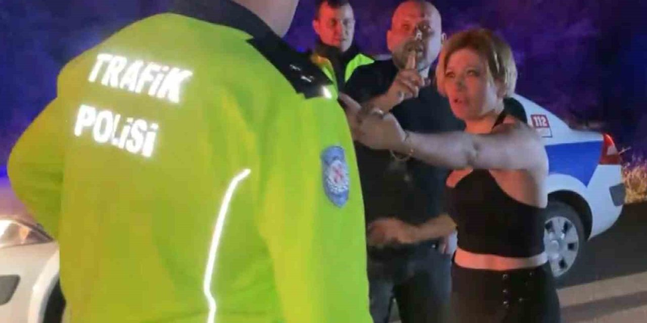 "babam Hakim, Valiyi Arayacağım" Deyip Polisi Tehdit Ettiler