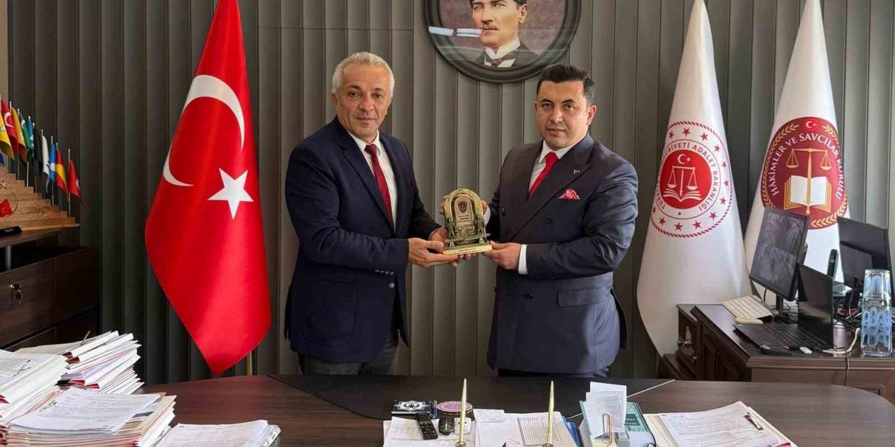 Anamur Başsavcısı Çatlı:"bu Vatan, Canlarını Gözünü Kırpmadan Feda Eden Kahramanlarımızın Mirası Üzerinde Yükseliyor"