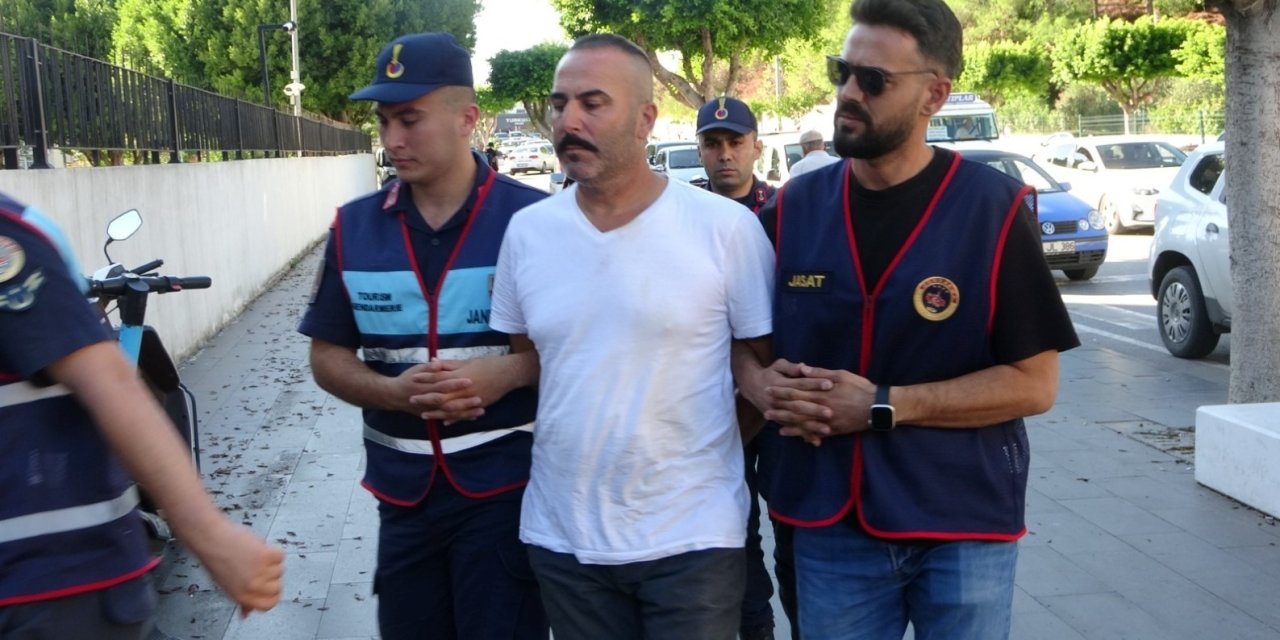 Çöp Kamyonunda Mesai Arkadaşını Öldüren Cinayet Zanlısı: "çok Hızlı Sürüyordu, Konuşmalarına Dikkat Etmiyordu"