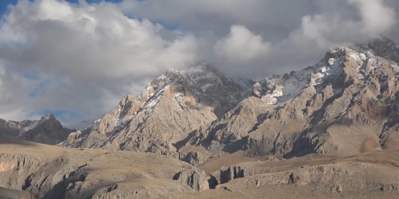 Aladağlar’da Kayıp Dağcı İhbarı Ekipleri Harekete Geçirdi