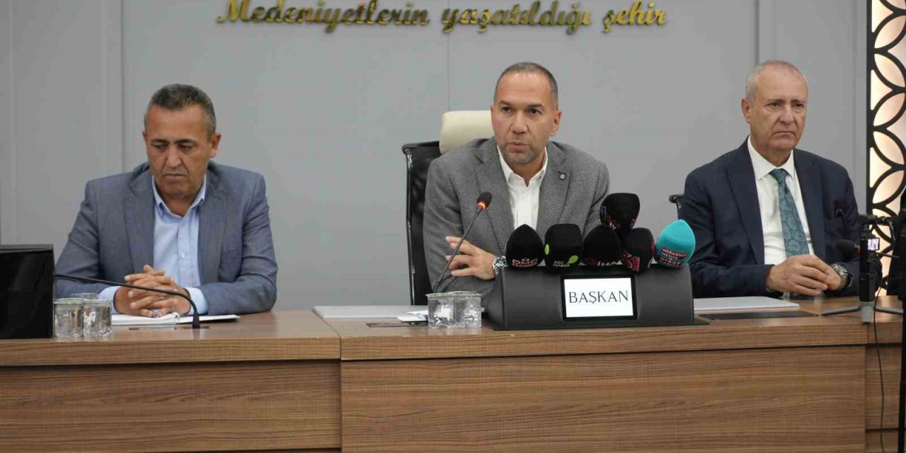 Niğde’de 20 Yıllık Trafik Hayali Gerçek Oldu: Tek Yön Dönemi Başladı