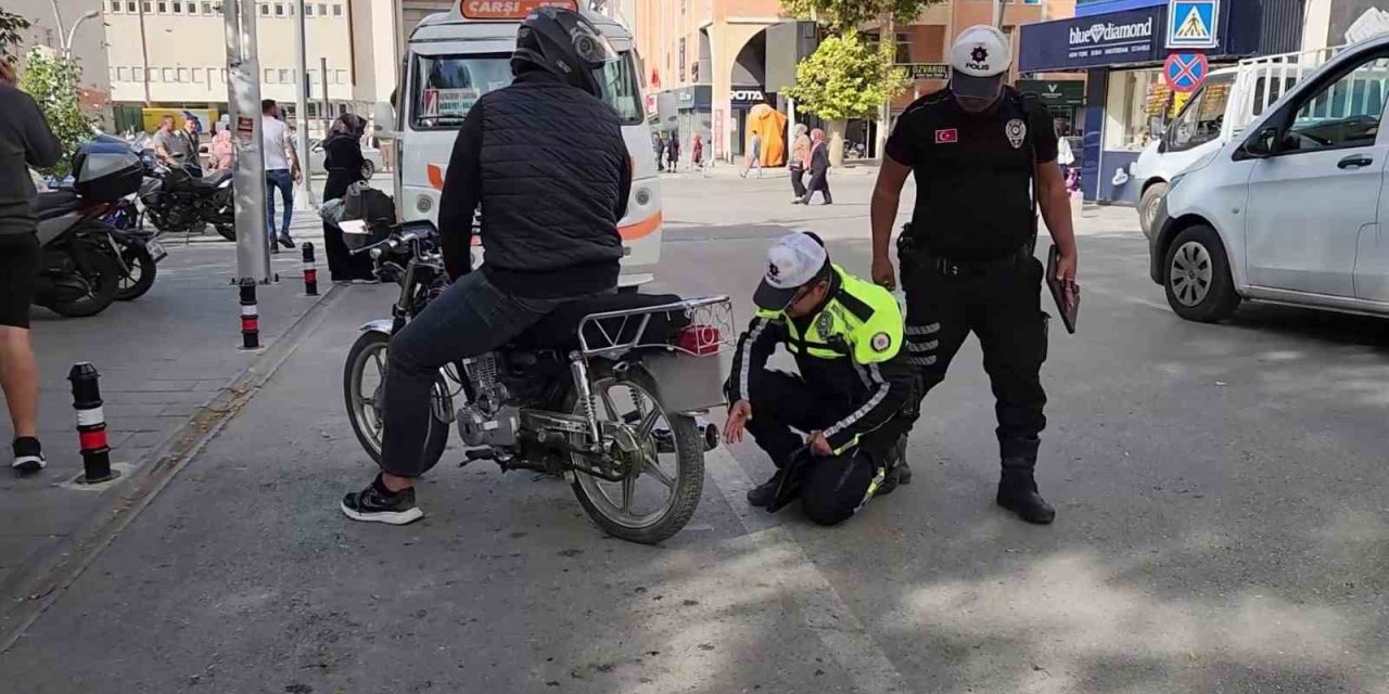 Karaman’da Motosiklet Denetimlerinde 159 Sürücüye Ceza Kesildi