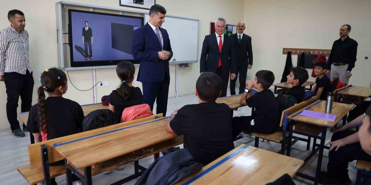 Başkan Vekili Şener: "eğitim, Geleceğimizin En Önemli Yatırımıdır"