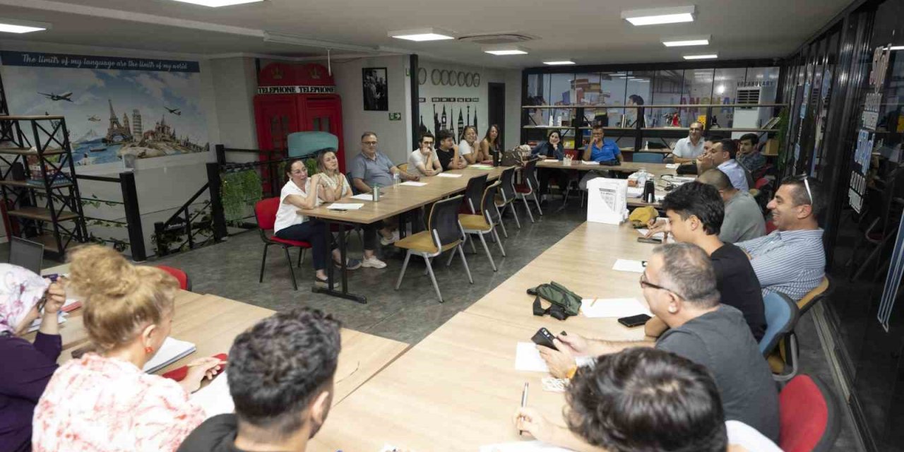 Hello Mersin Almanca Kulübüne Yoğun İlgi