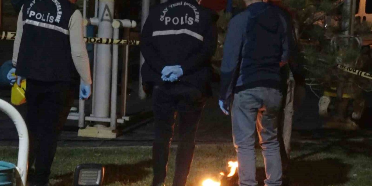 Kavga İçin Molotofkokteyli Hazırlarken Suçüstü Yakalandılar