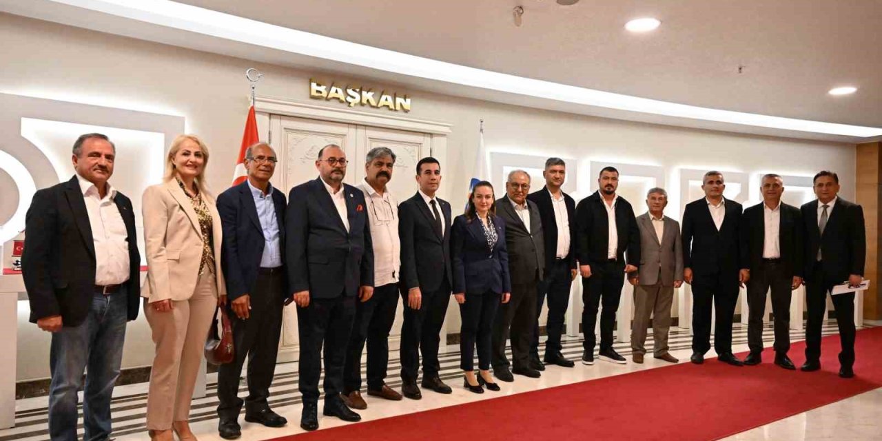 Özdemir: "muhtarlarımız Yerel Yönetimin En Önemli Paydaşları"