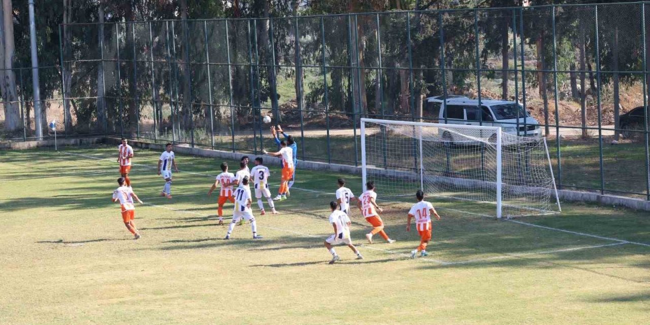Akdeniz Belediye Spor Yine Kazandı