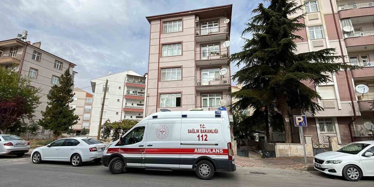 Yalnız Yaşayan Yaşlı Adam Evinde Ölü Bulundu