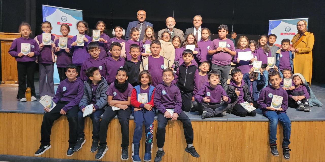 Şair, Yazar Kamil Uğurlu Öğrencilerle Buluştu