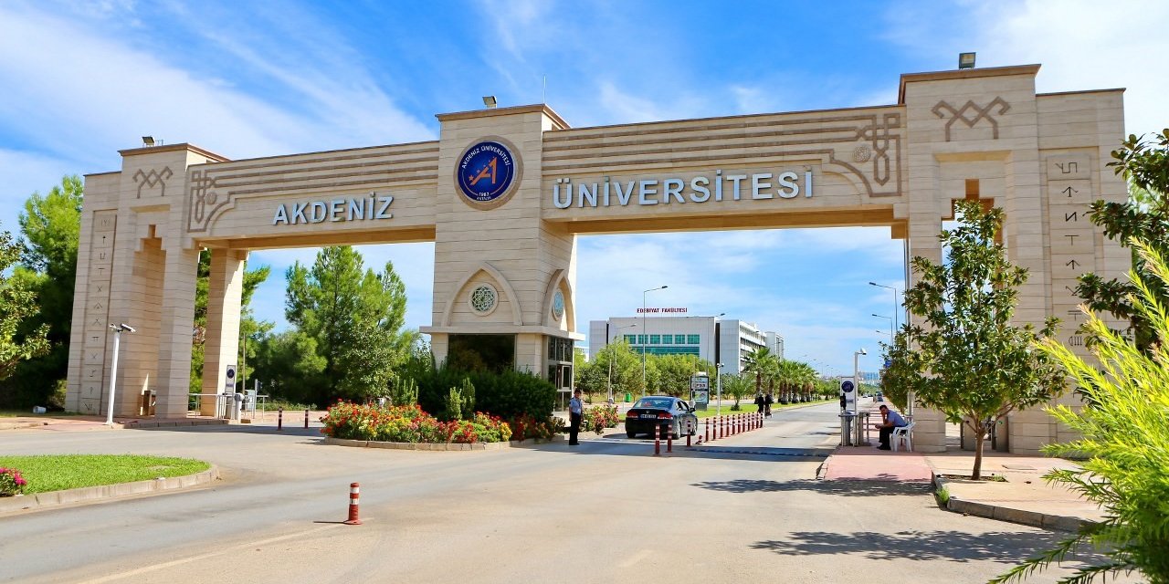 Akdeniz Üniversitesi Urap’ta Yükselişini Sürdürüyor