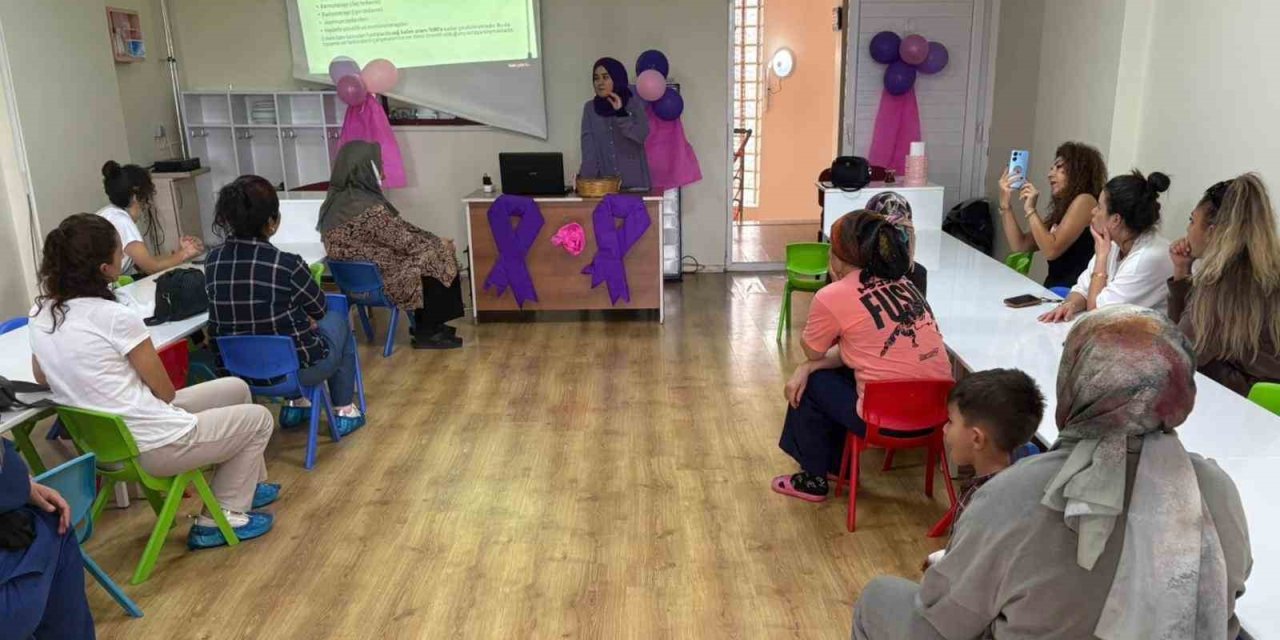 Erdemli’de Meme Kanseri Farkındalık Etkinlikleri