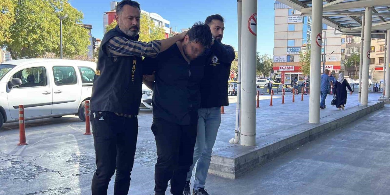 Öldürülen Galericiden 1 Gün Önce Karakola Gidip Şikayetçi Olmuş