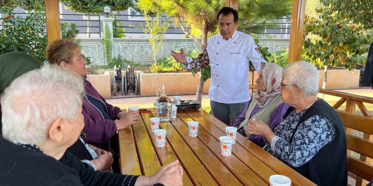 Ünlü Şef Fikret Özdemir’den Huzurevi Sakinlerine Lezzet Dolu Ziyafet