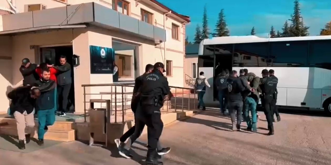 Konya’da Sosyal Medya Dolandırıcılarına Operasyon