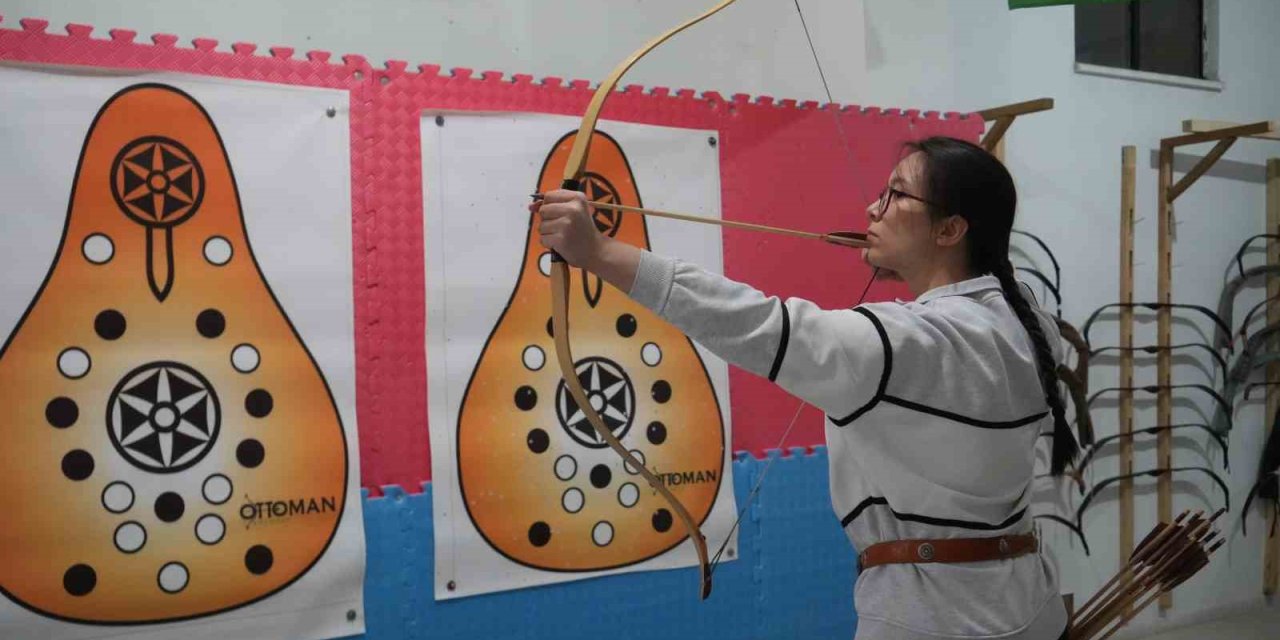 Niğde’deki Okçuluk Kursuna Yoğun İlgi
