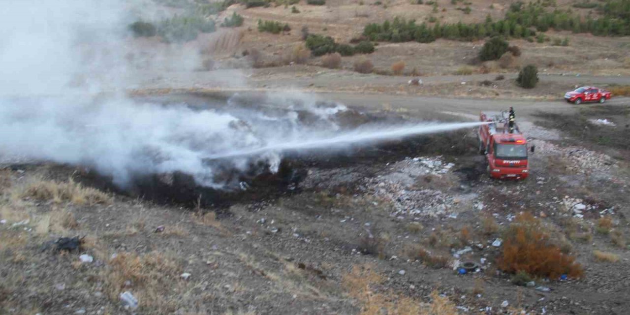 Beyşehir’de Ormanlık Alanda Çıkan Yangın Korkuttu