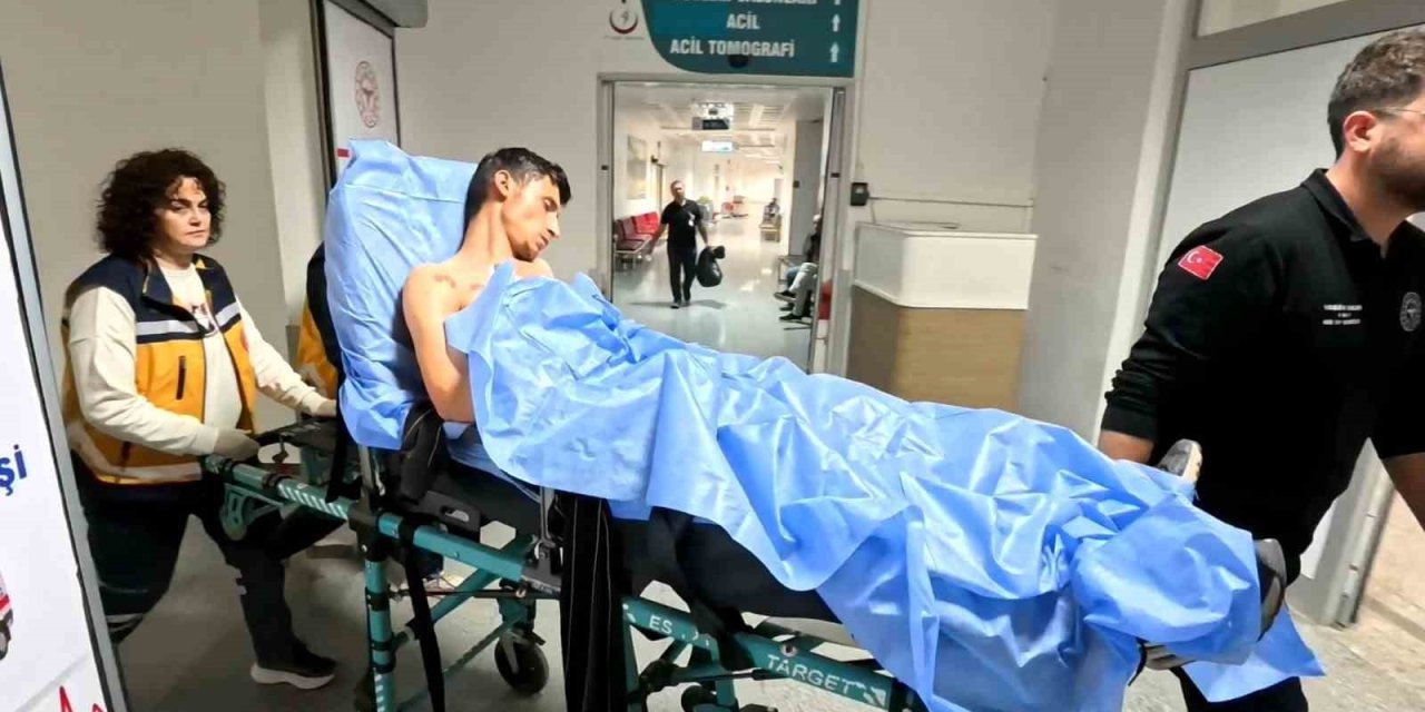 Aksaray’da 16 Yaşındaki Çocuk Tartıştığı Genci Bıçakladı