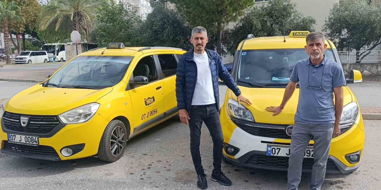 Dolandırıcı Tesadüfen Emekli Polis Memurunun Taksisine Binince Bütün Planları Altüst Oldu