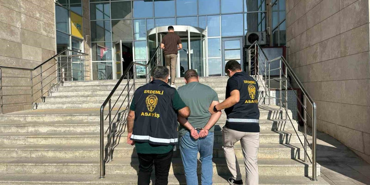 4 Yıldır Aranıyordu: 50 Yıl Hapis Cezasıyla Aranan Firari Yakalandı