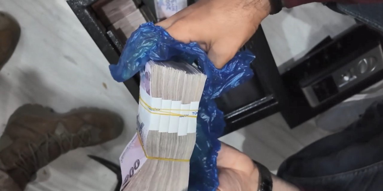 Deste Deste Para Çıktı: Loca Bileti Satarak Dolandırıcılık Yapan 16 Şüpheli Yakalandı