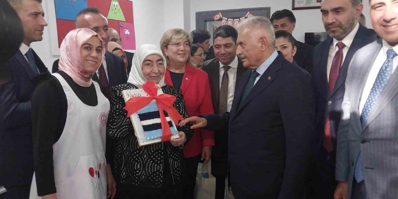 Mersin’de "kızılay Anaokulu" Binali Yıldırım’ın Katıldığı Törenle Hizmete Açıldı