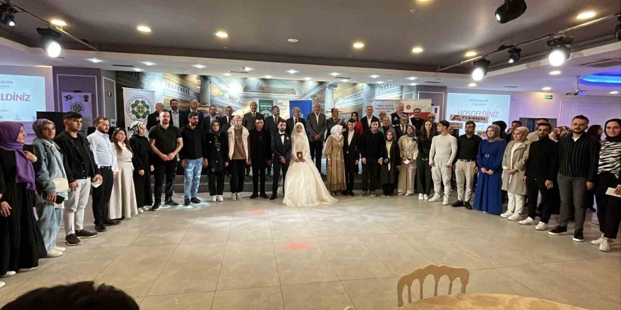 Konya’da 35 Çift Törenle Dünyaevine Girdi