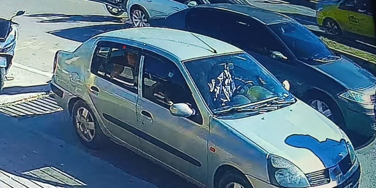 Otomobile Arkadan Çarpan Motosiklet Sürücüsü Yaralandı