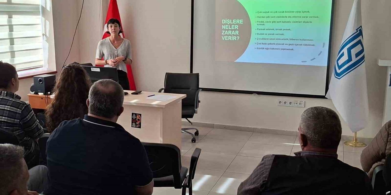 Toplumsal Farkındalık İçin Diş Sağlığı Eğitimi Verildi