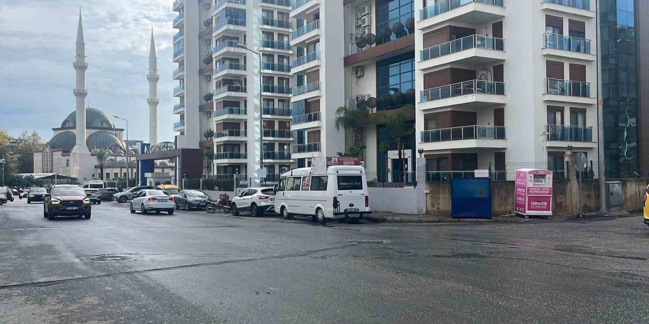 Alanya’da Sokakta Kadına Saldırıda Bulunan Şahıs Yakalandı