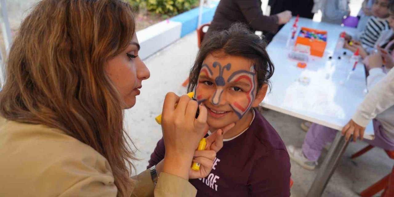Tarsus’ta Çocuklar Ara Tatilde Hem Eğlendi Hem Öğrendi