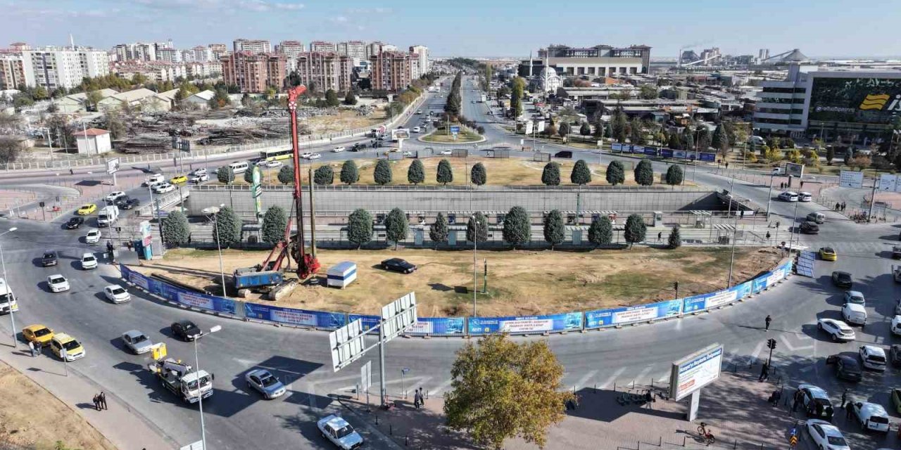 Konya’da Yeni Tramvay Hattı Kapsamında Otogar Kavşağı’nda Düzenleme Çalışması Başladı