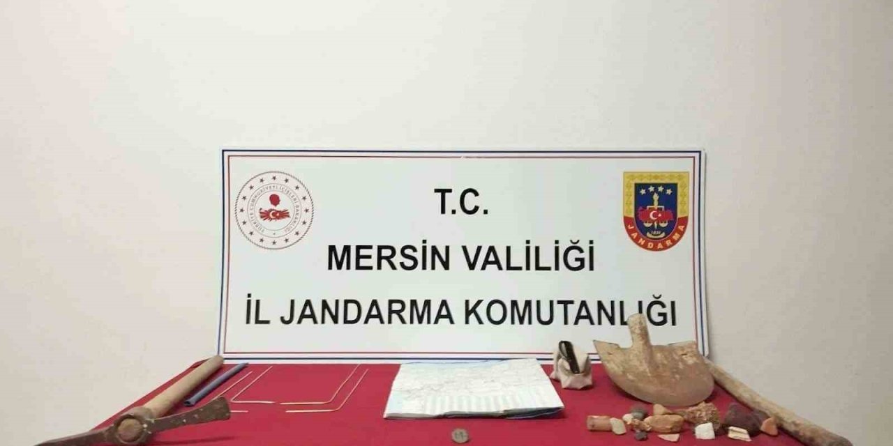 Mersin’de Kaçak Kazı Operasyonu: 4 Şüpheli Yakalandı