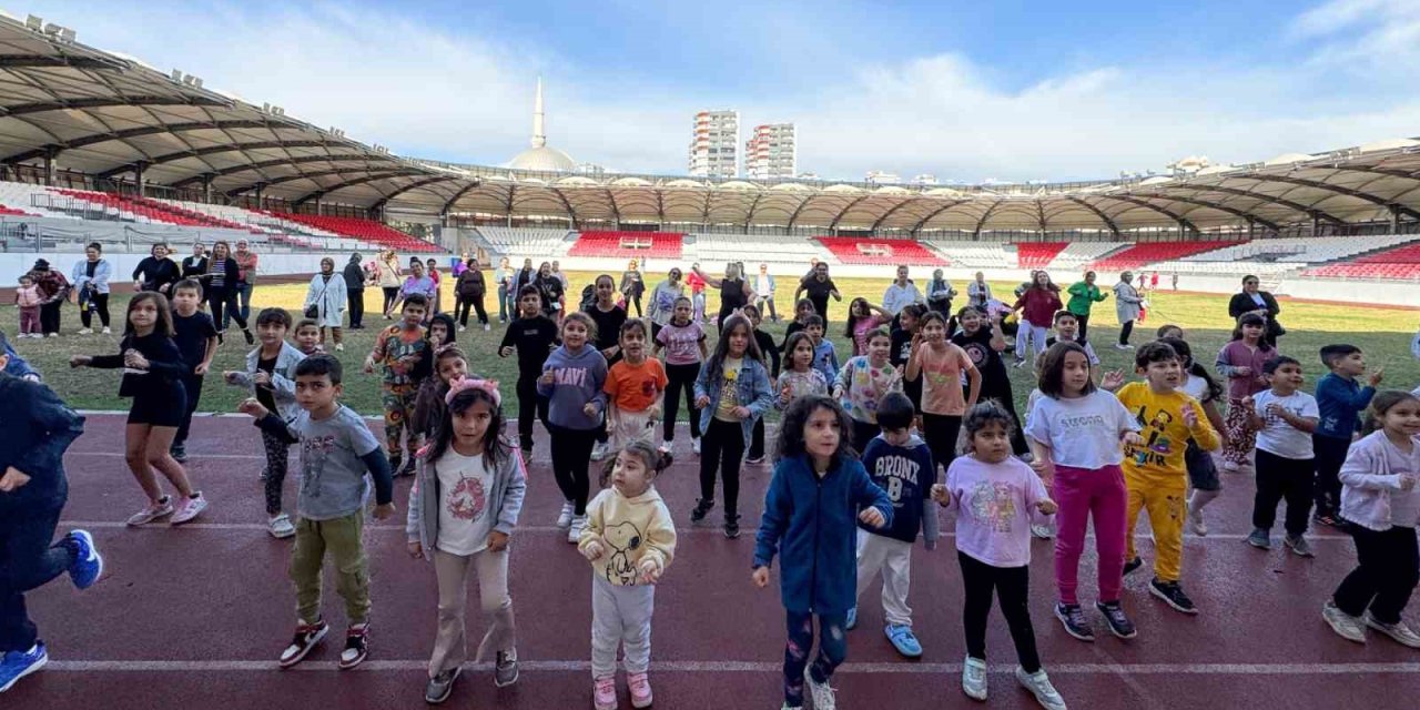 Tarsus’ta Çocuklara Özel Etkinlik