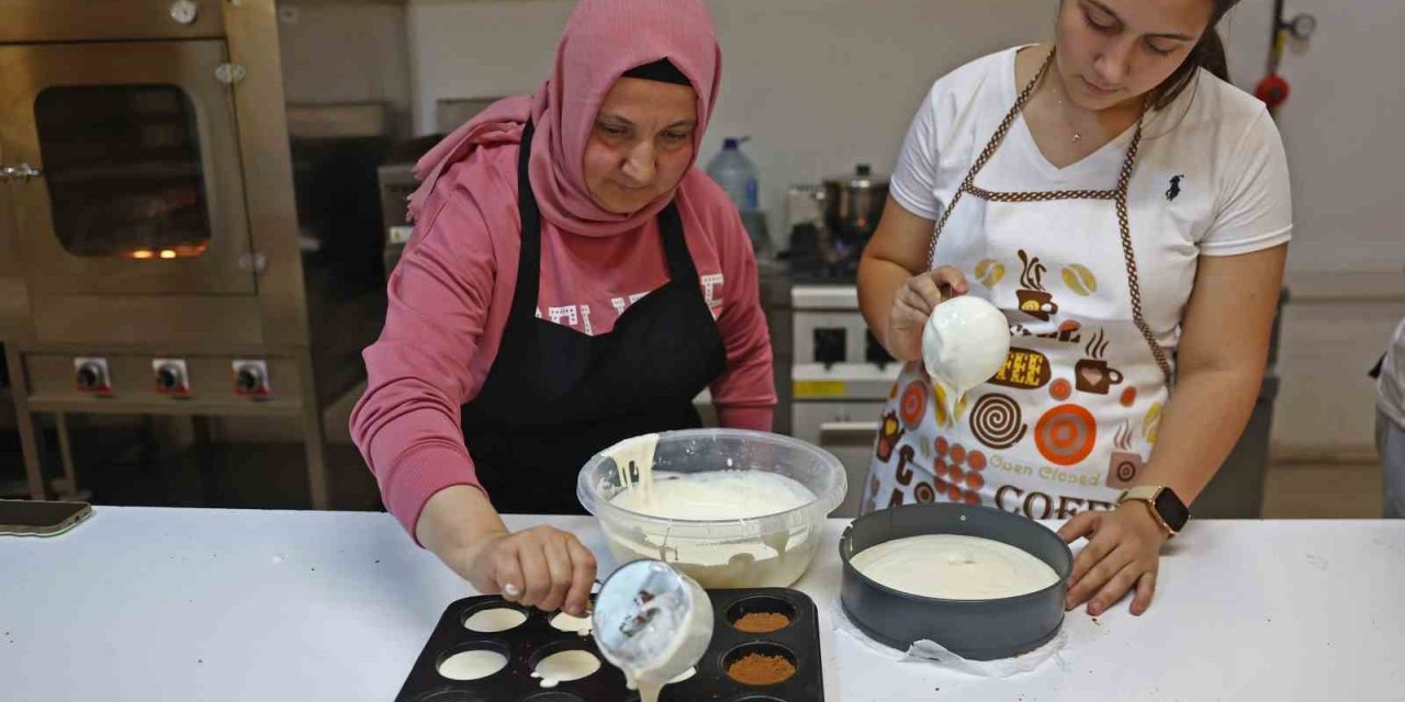 Atasem’de İstihdam Ve Hobi İçin Kurslar Başladı