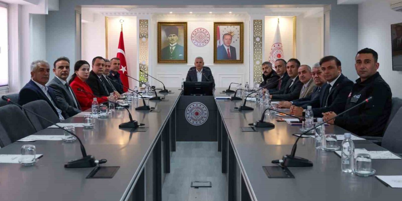 Karaman’da Kış Mevsiminde Alınacak Tedbirler Konuşuldu