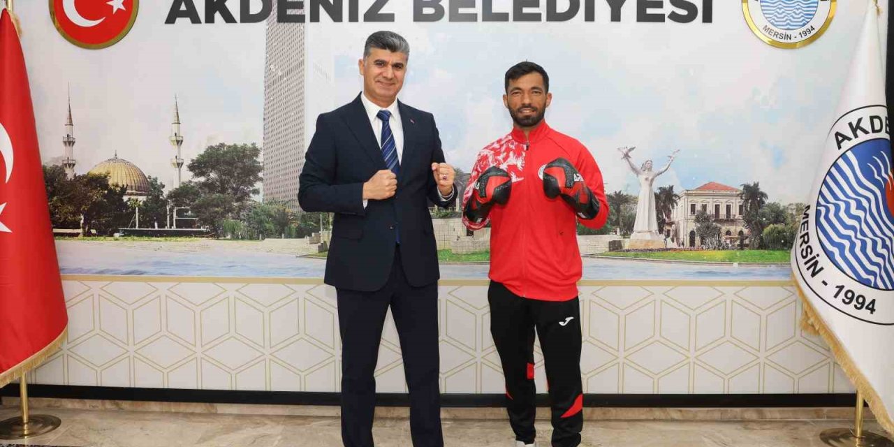 Akdeniz Belediye Sporun Şampiyon Sporcusu Dünya Arenasında